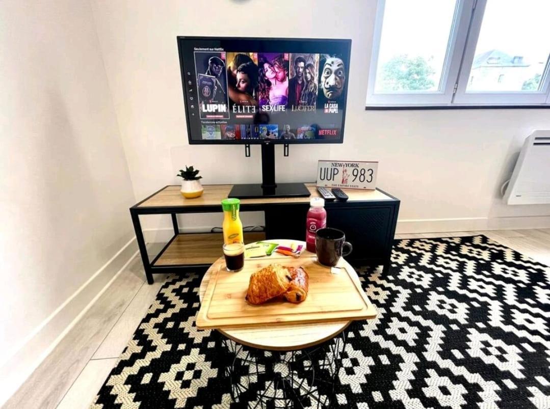 The New-Yorker - Hyper Centre- 2Mn Gare Sncf - Wi-Fi Netflix Gratuit Apartment Niort Exterior foto